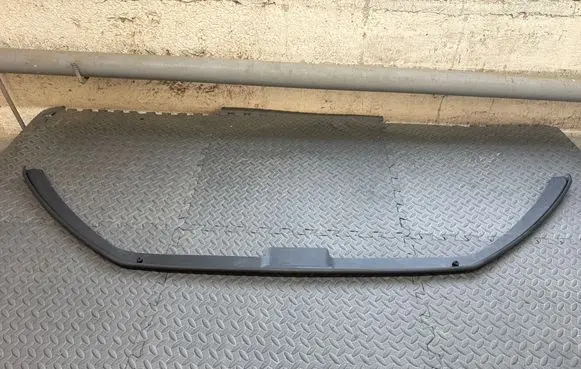 Audi Q7 4M Engine compartment rubber 4M0823126