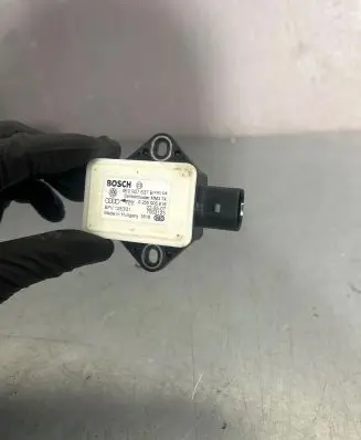 Audi A6 S6 C6 4F ESP acceleration yaw rate sensor 8E0907637B 7003123 0265005618