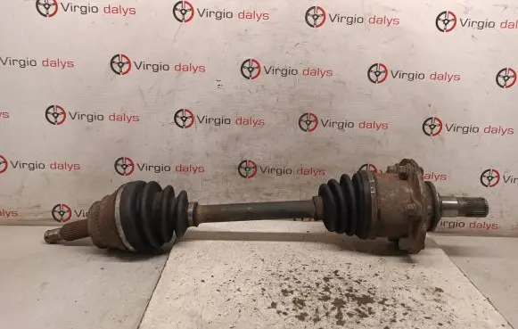 Mitsubishi Pajero Rear driveshaft