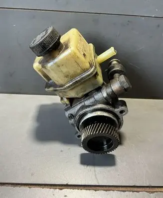 Mazda 6 Power steering pump 2725198K