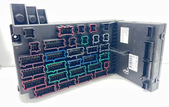 Mercedes-Benz ML W163 SAM control unit 1635457032