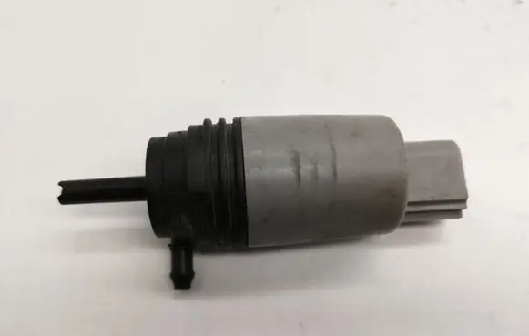 BMW 1 E81 E87 Windscreen/windshield washer pump 6934159