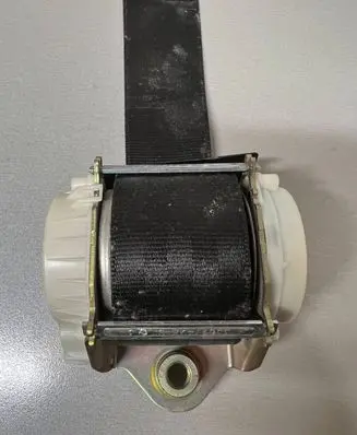 Volkswagen PASSAT B6 Rear seatbelt 3C5857805G 264621Z 33058323