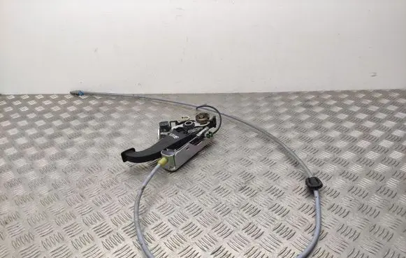 Mercedes-Benz E C207 W207 Handbrake/parking brake lever assembly A2044200984