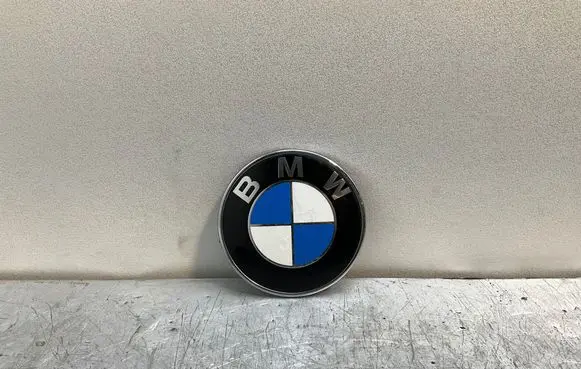 BMW 3 E92 E93 Manufacturers badge/model letters 7146051