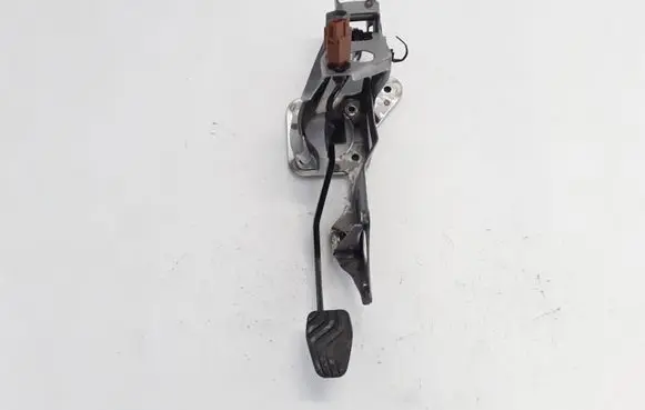 Renault Kadjar Brake pedal 465014CG2B