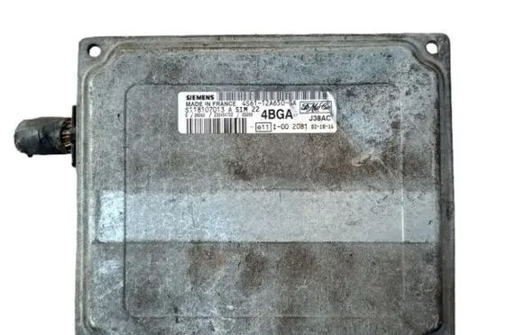Ford Focus Engine control unit/module 12A650