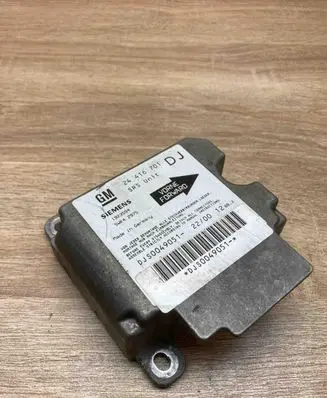 Opel Vectra B Airbag control unit/module 24416701 5WK42975 USED