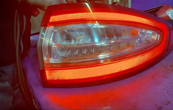 Ford Mondeo MK I Rear/tail lights DS7313404FG