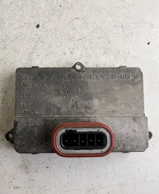Opel Signum Headlight ballast module Xenon 5DV00829000