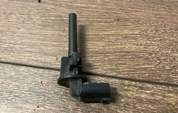Mercedes-Benz E W211 Coolant level sensor 