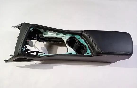 Dodge Challenger Center console AF86256TRM009