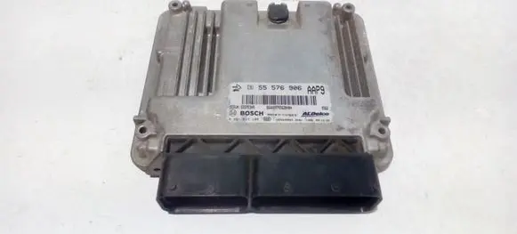 Opel Insignia A Engine control unit/module 0281017105 55576906 55575349
