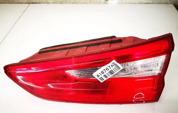 KIA Optima Tailgate rear/tail lights r05bhd8