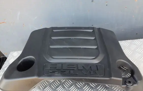 Ram 1500 Engine cover (trim) 05281553AA 99402177A 9901211BA