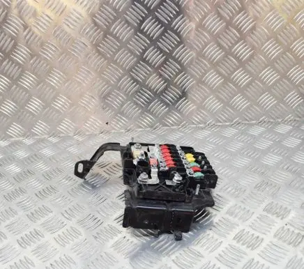 Tesla Model S Fuse module