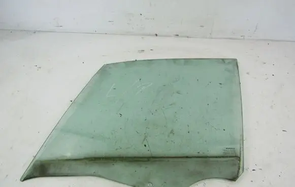 Renault Scenic II - Grand scenic II Front door window glass four-door 