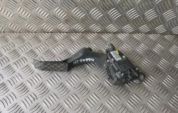 Volkswagen Transporter - Caravelle T5 Accelerator throttle pedal 7H1721503