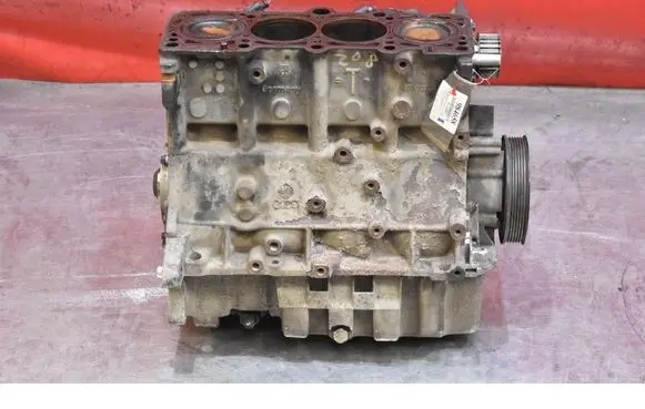 Skoda Octavia Mk1 (1U) Engine block AZJ