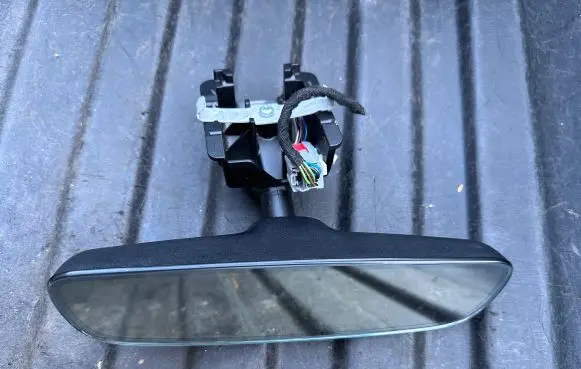 Land Rover Discovery 5 Rear view mirror (interior) 048560 GNTX1547 9054861