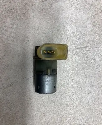 Audi A6 S6 C6 4F Parking PDC sensor 687507