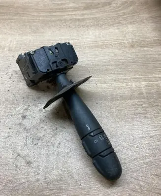 Renault Megane II Indicator stalk 36791B