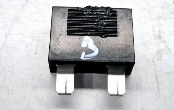 Lexus IS 200-300 Other relay 9098004066