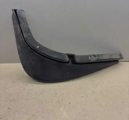 Skoda Octavia Mk2 (1Z) Rear mudguard 1Z0821822A