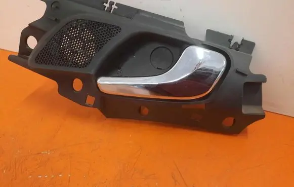 Opel Corsa D Front door interior handle 