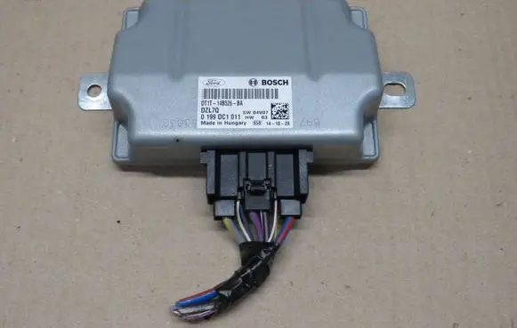 Ford Kuga II Other devices DT1T14B526BA DZL7Q 0199DC1011