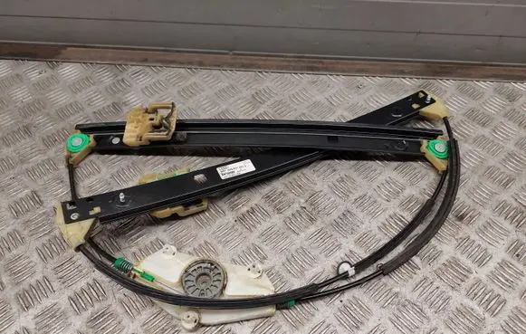 Audi A8 S8 D4 4H Front window lifting mechanism without motor 4H0837461A