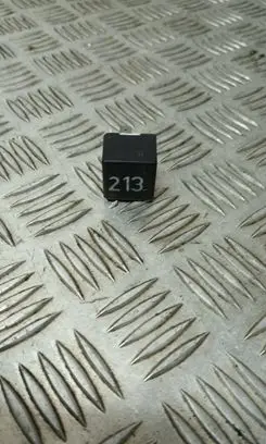 Audi A4 S4 B5 8D Other relay 443951253J