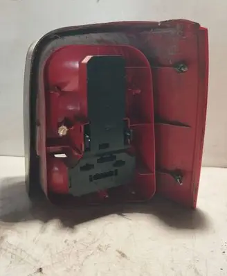 Volkswagen PASSAT B5 Tail light bulb cover holder 3B9945257