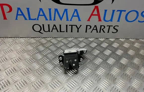 Mazda 6 Tailgate/trunk/boot lock/catch/latch G6728