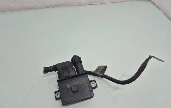 BMW X1 E84 Glow plug pre-heat relay 779800006