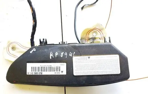 Audi A4 S4 B5 8D Seat airbag 8l0880241a 4048050