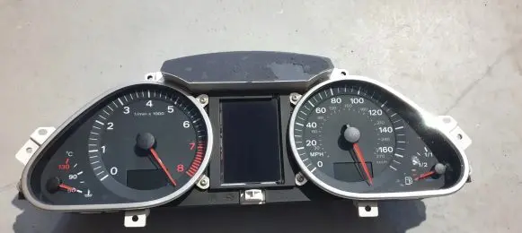 Audi A6 S6 C6 4F Speedometer (instrument cluster) 4F0920950K