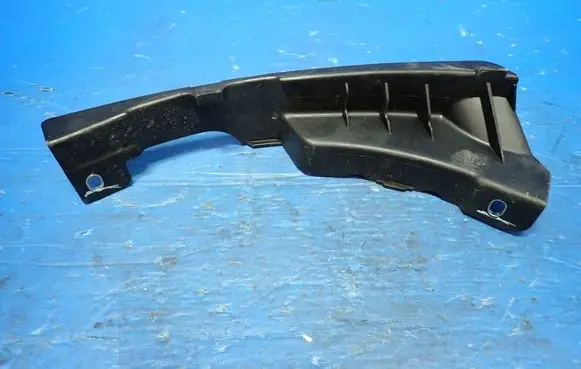 Fiat Multipla Front bumper mounting bracket 51740236 A9284 B816