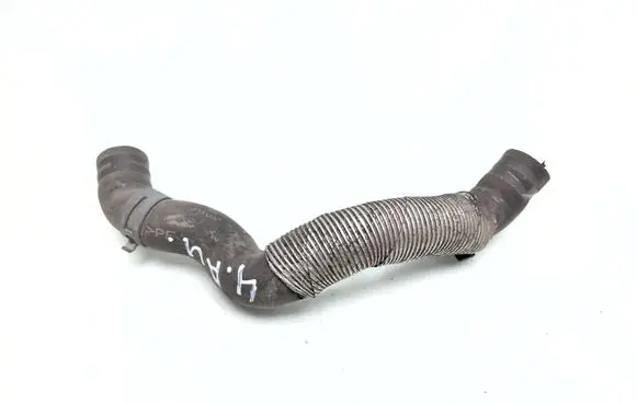 Skoda Superb B6 (3T) Engine coolant pipe/hose 3C0121157AA