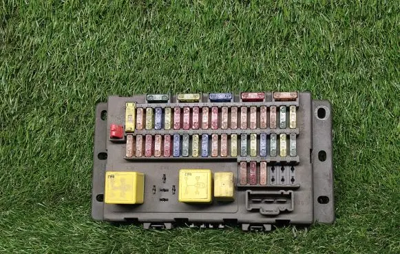 Rover 75 Power management control unit YQE103133 518174404