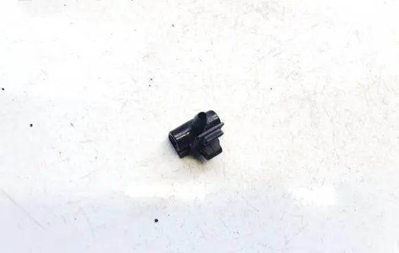 Windshield washer spray nozzle