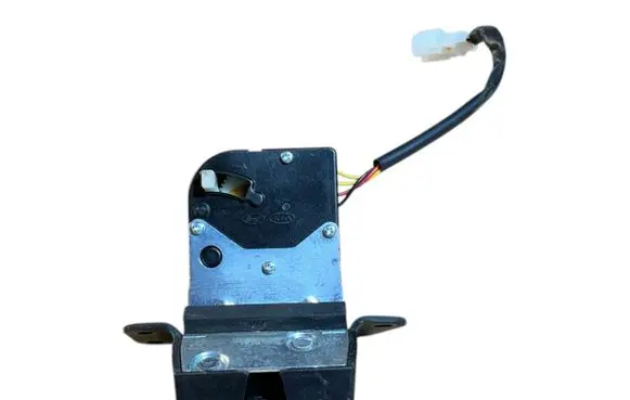 KIA Rio Rear door lock