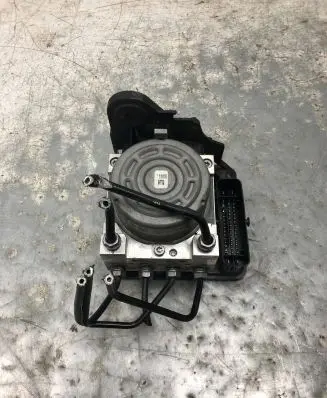 Skoda Octavia Mk3 (5E) ABS Pump 3Q0614517N 3Q0907379N