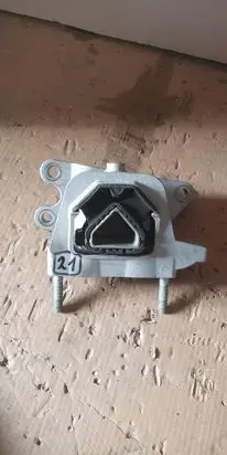 Opel Corsa F Engine mount vacuum valve 9826533880