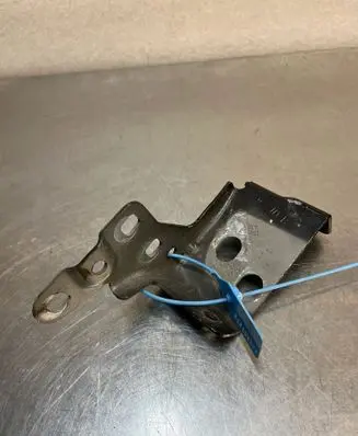 Dacia Jogger Fender mounting bracket DODACIAJOGGER
