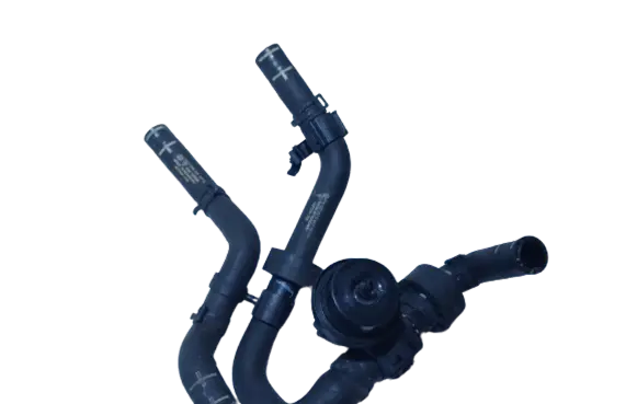 Volkswagen Touareg II Engine coolant pipe/hose 7P6122157E 7P6121157D W719