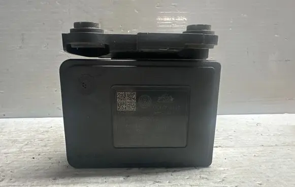 Audi A3 S3 A3 Sportback 8P ABS Pump 28515423223 10062531751 10091603383T