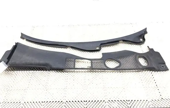 Audi A5 8T 8F Wiper trim 8K1819447