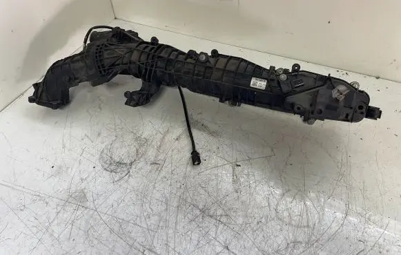 BMW X3 F25 Intake manifold 7811909