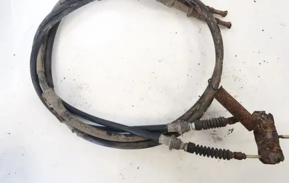 Handbrake/parking brake wiring cable